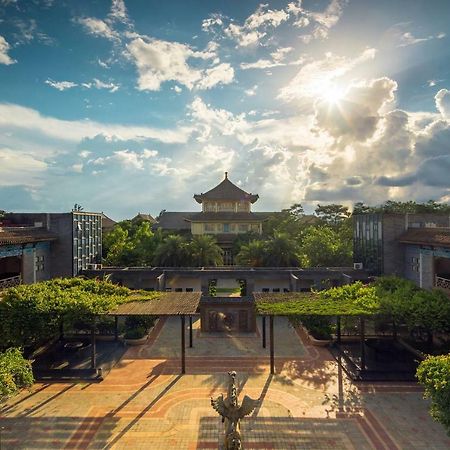 Eadry Royal Garden Hotel Haikou Haikou  Exterior photo
