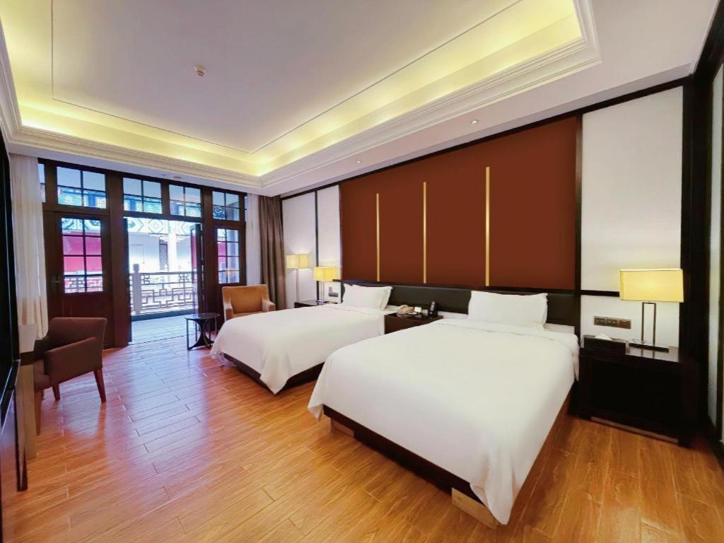 Eadry Royal Garden Hotel Haikou Haikou  Exterior photo