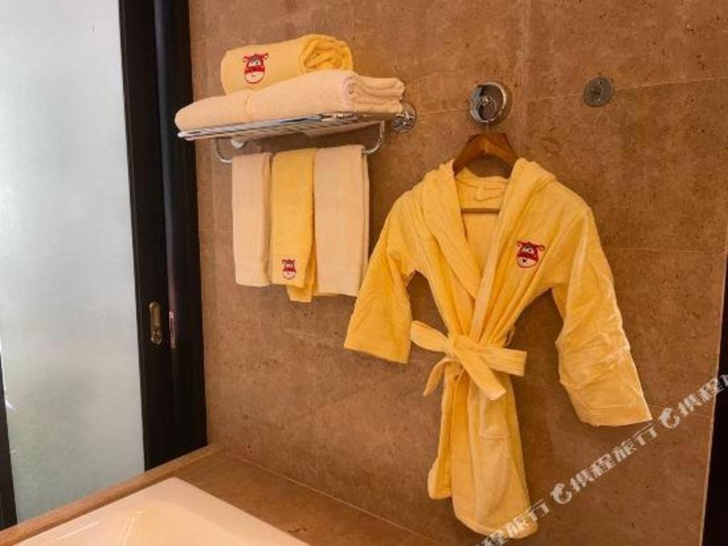 Eadry Royal Garden Hotel Haikou Haikou  Exterior photo