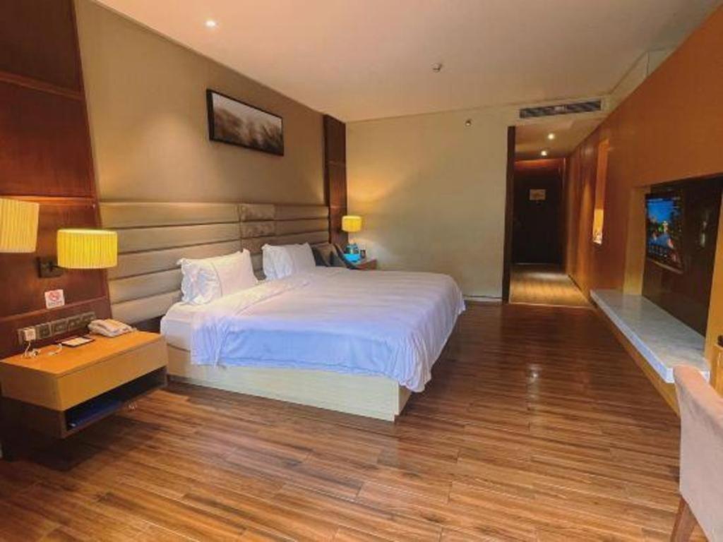 Eadry Royal Garden Hotel Haikou Haikou  Exterior photo