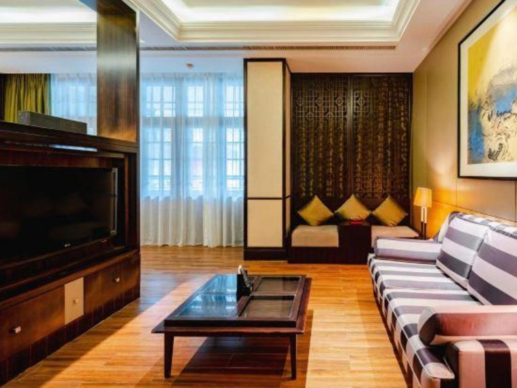 Eadry Royal Garden Hotel Haikou Haikou  Exterior photo